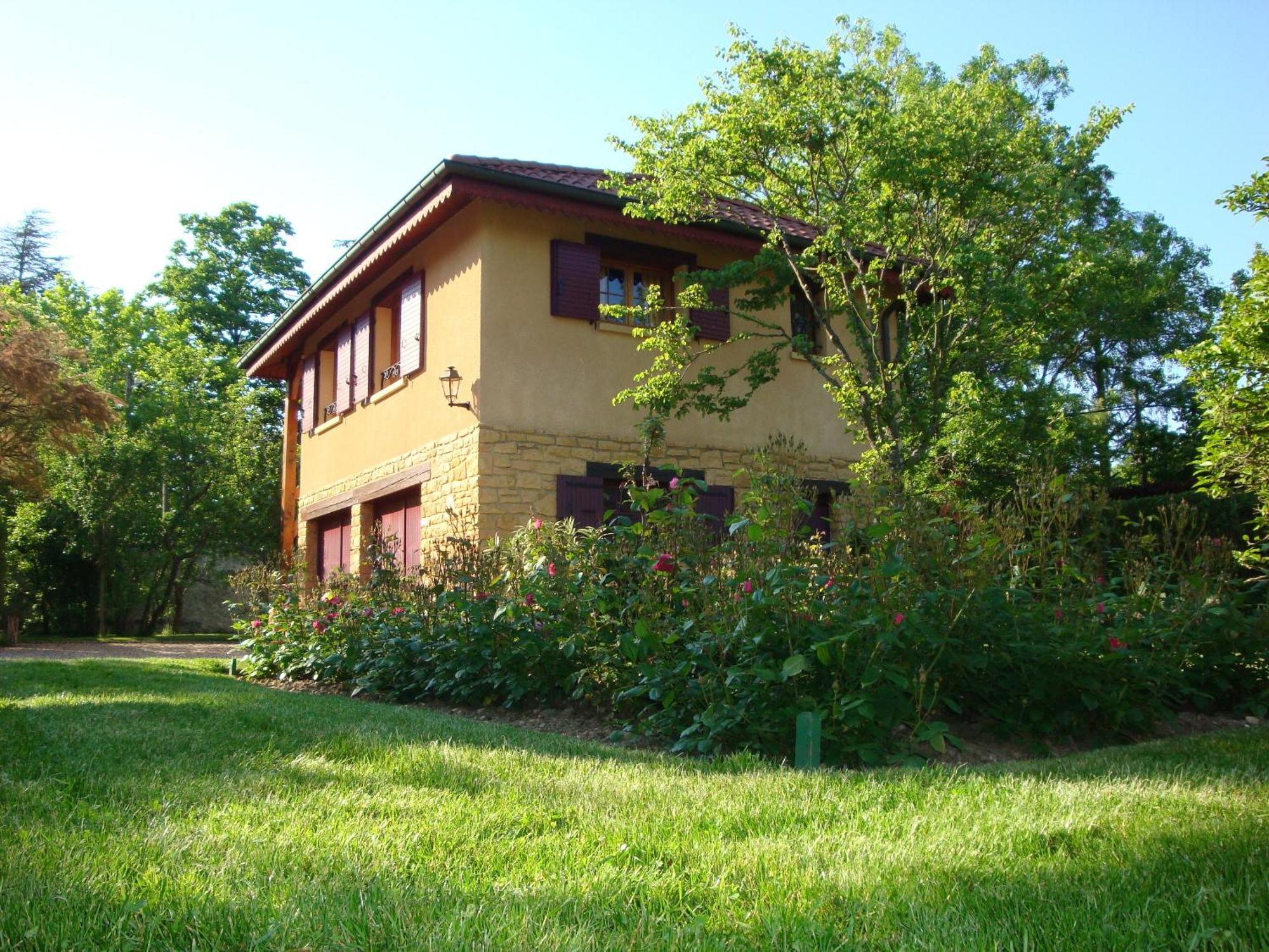 Bed and Breakfast La Minauderie Écully Exteriér fotografie