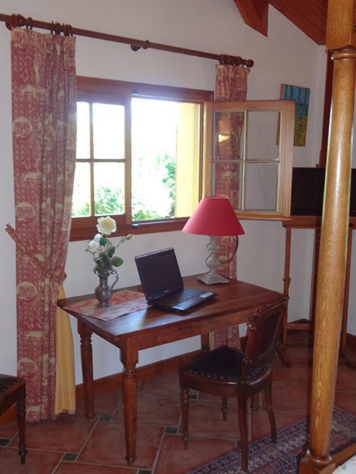 Bed and Breakfast La Minauderie Écully Exteriér fotografie